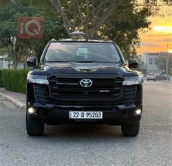 تويوتا لاندكروزر